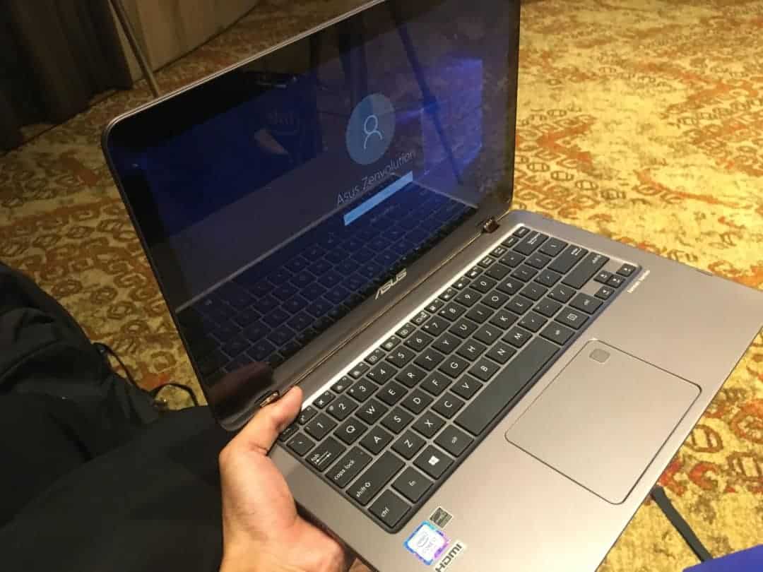 Asus ZenBook Flips 