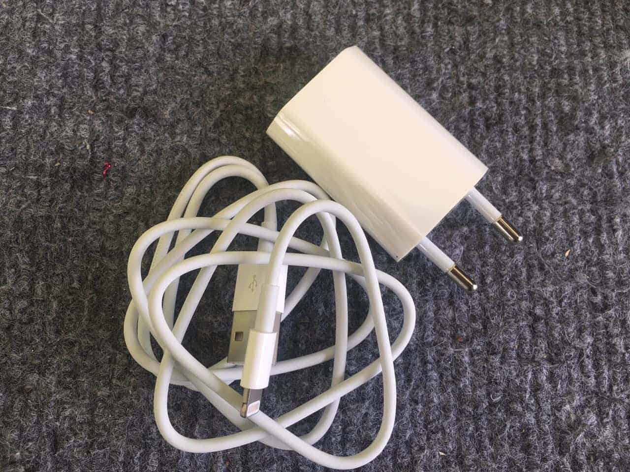 Harga Charger iPhone