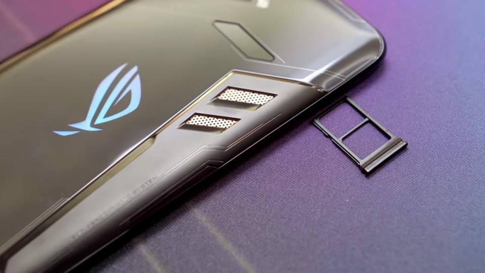 Gambar Asus ROG Phone - hp asus rog gaming terbaru