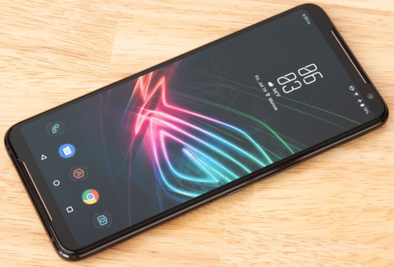 Asus ROG Phone II Layar