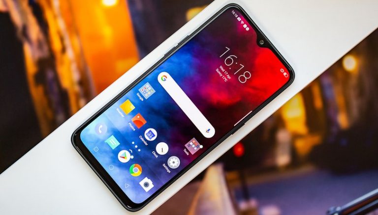 Realme 2 Pro smartphone untuk Gaming
