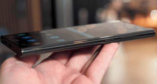 hp android layar lengkung Samsung Galaxy S22 Ultra